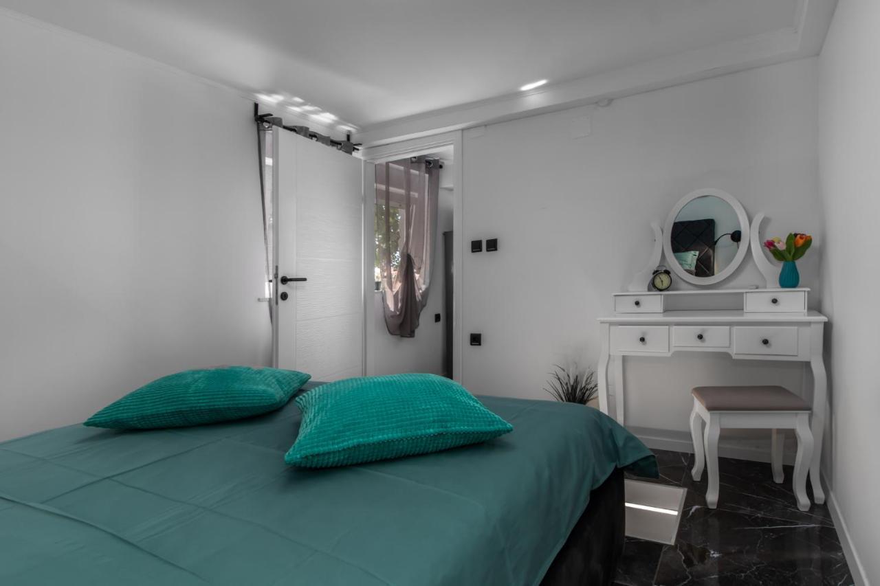 Apartments Mila クレノヴィツァ エクステリア 写真