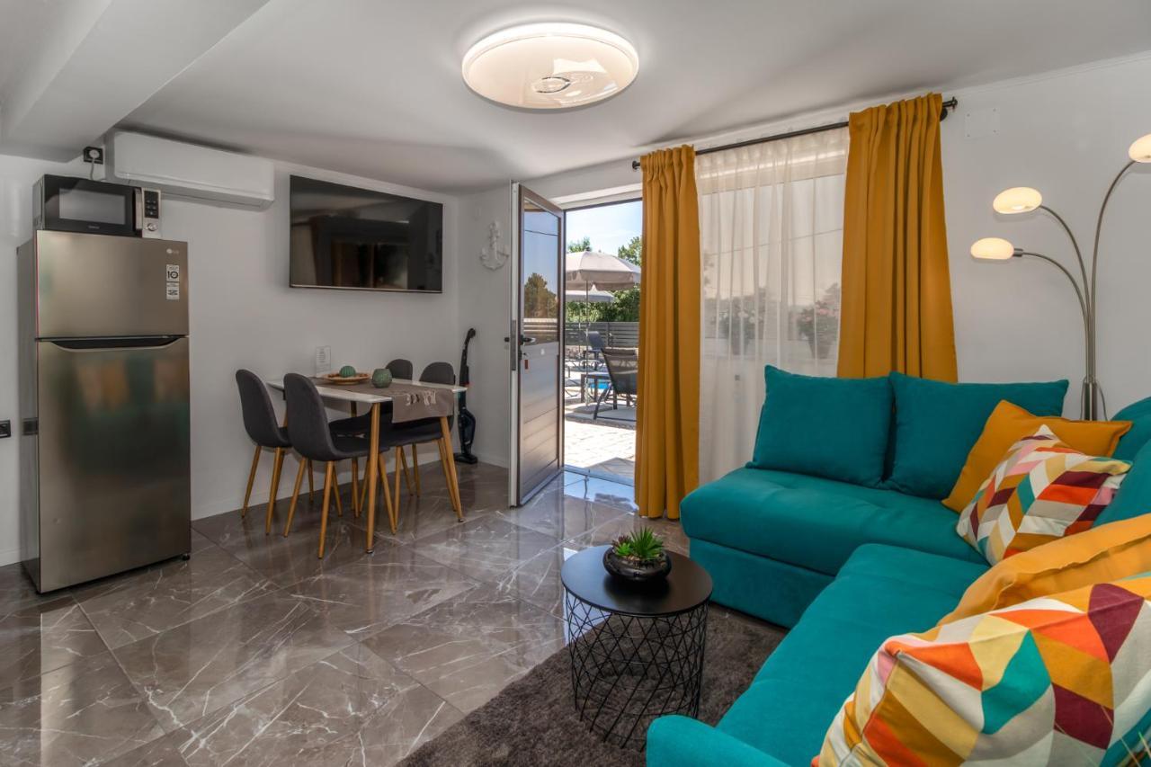 Apartments Mila クレノヴィツァ エクステリア 写真