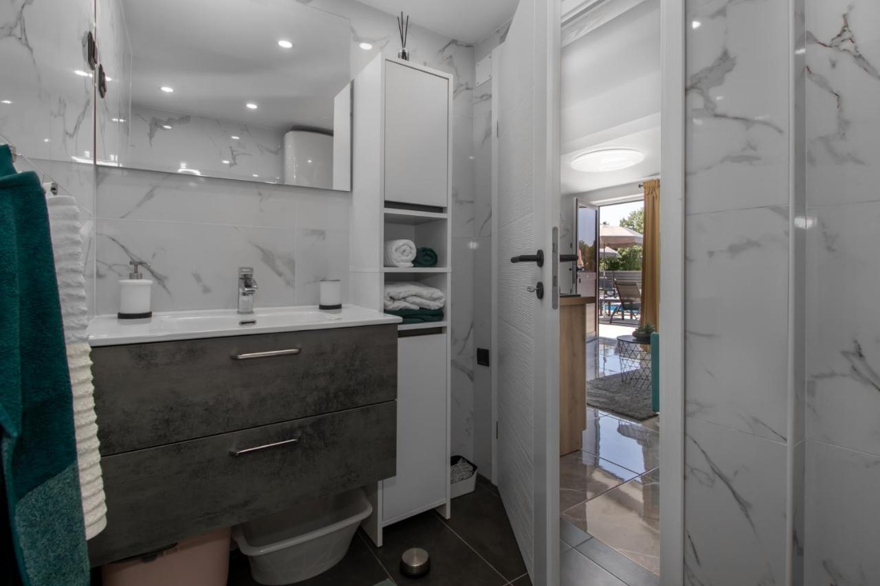 Apartments Mila クレノヴィツァ エクステリア 写真